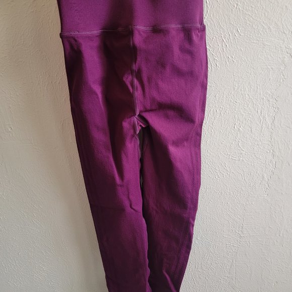 Fabletics SculptKnit Purple/Burgundy Medium Leggings - Picture 1 of 2